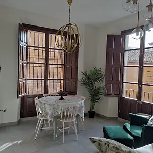  Apartment Historic Center